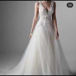 Wedding dress